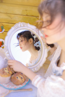 美女直播视频哔哩哔哩